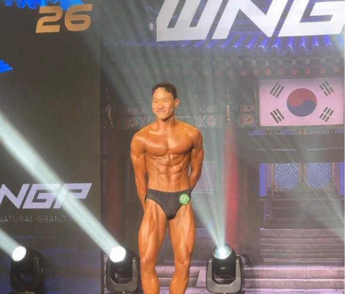 윤영진 커버 이미지