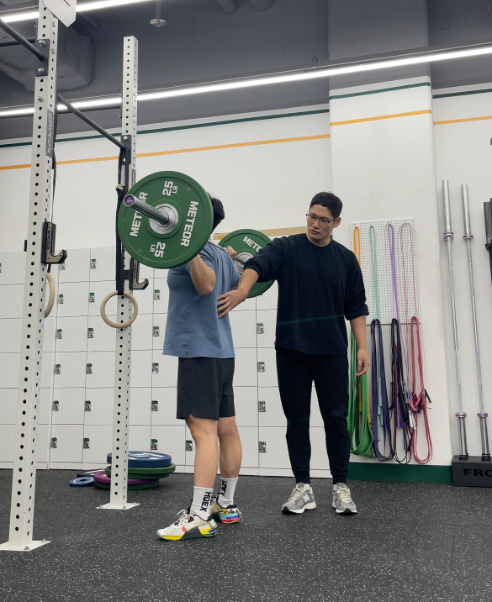 윤기만 커버 이미지