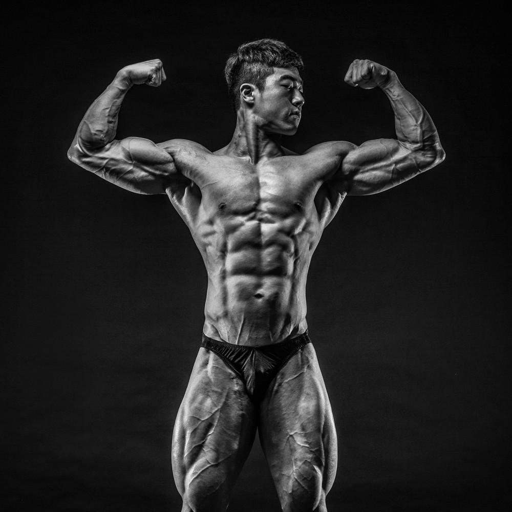 레오 커버 이미지