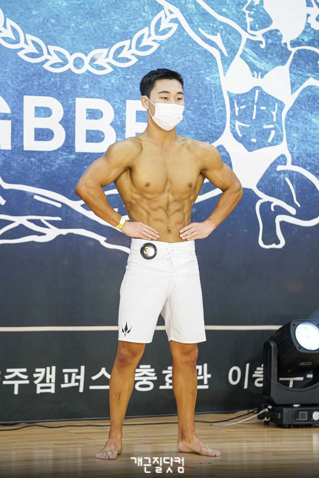 노민성 커버 이미지