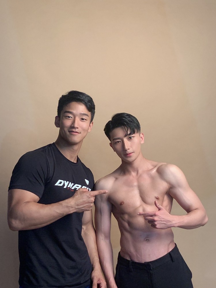 비 커버 이미지