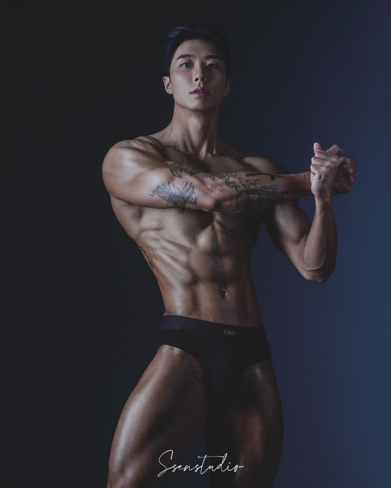 유성용 커버 이미지