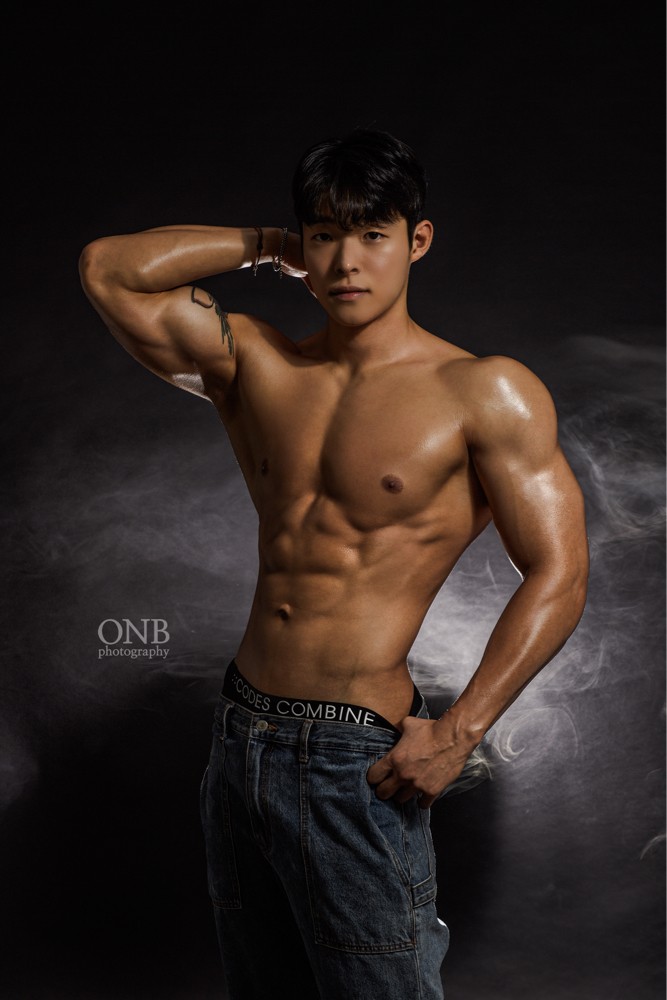 천호현 커버 이미지