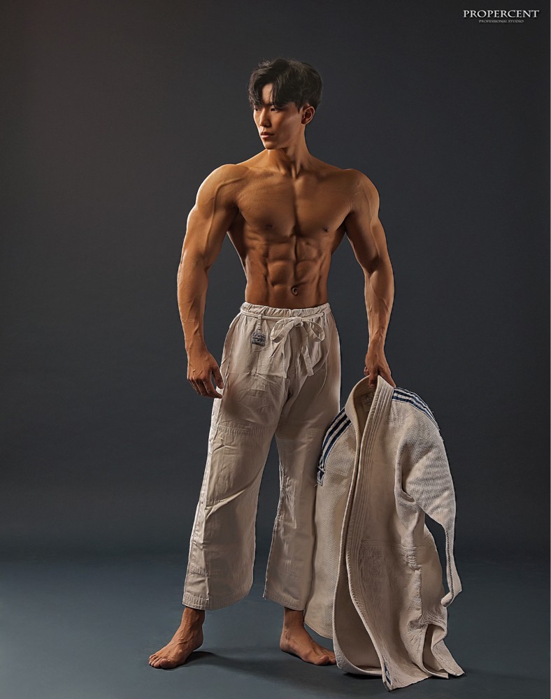 김형준 커버 이미지