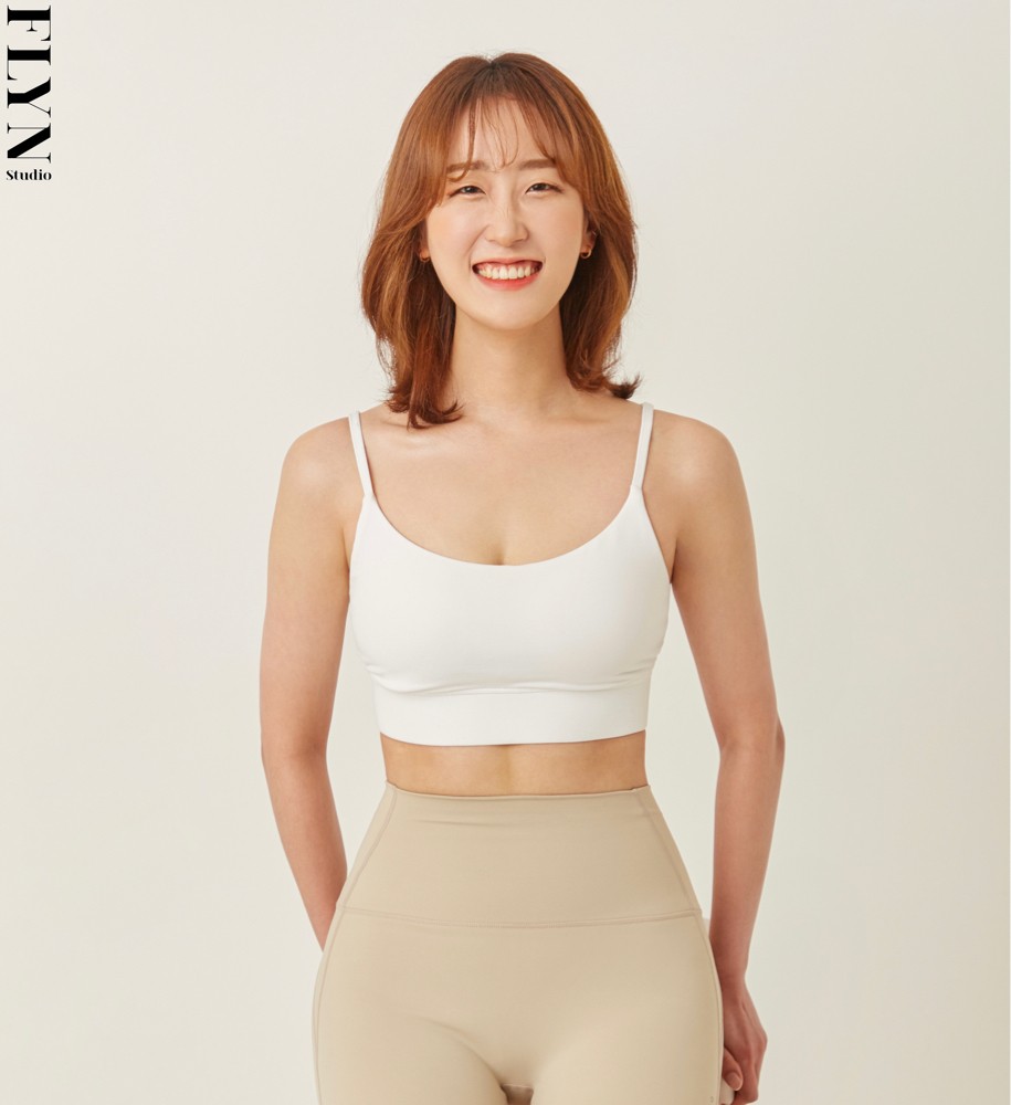 김현지 커버 이미지