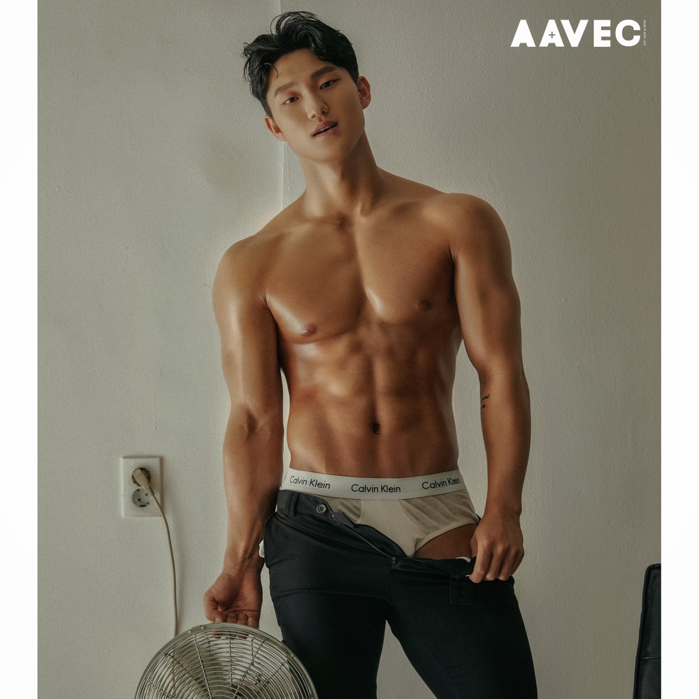 Victor 커버 이미지