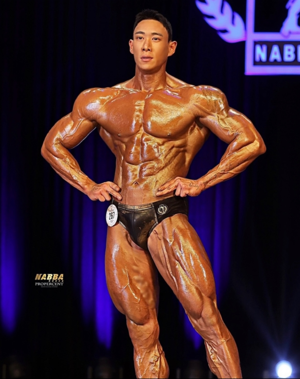 최건우 커버 이미지