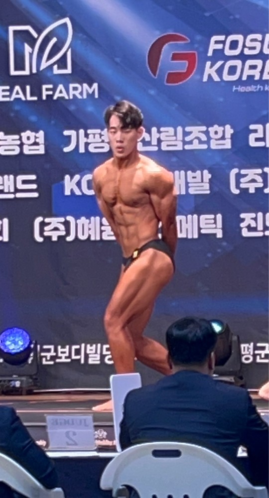 신지섭 커버 이미지
