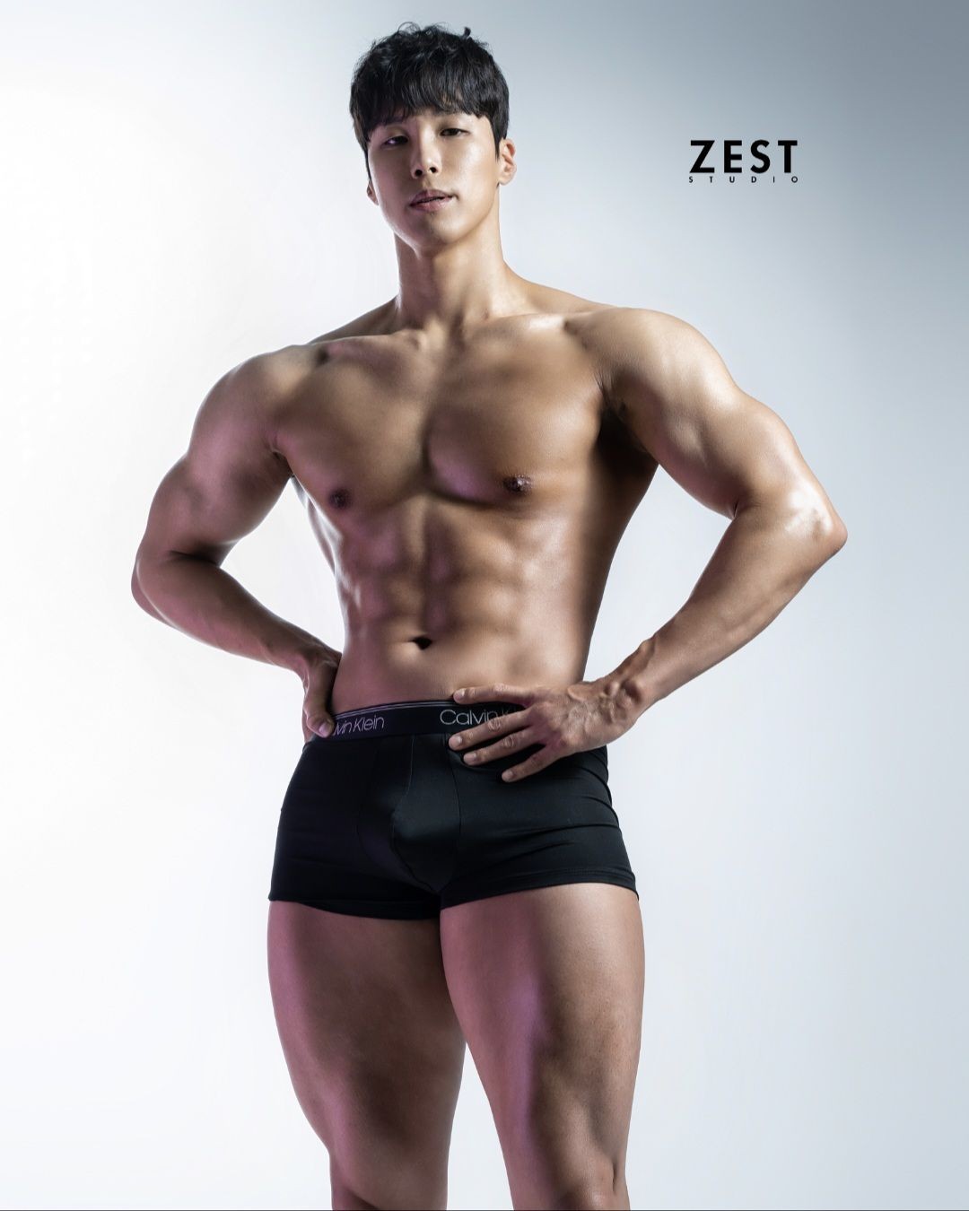 클락 커버 이미지